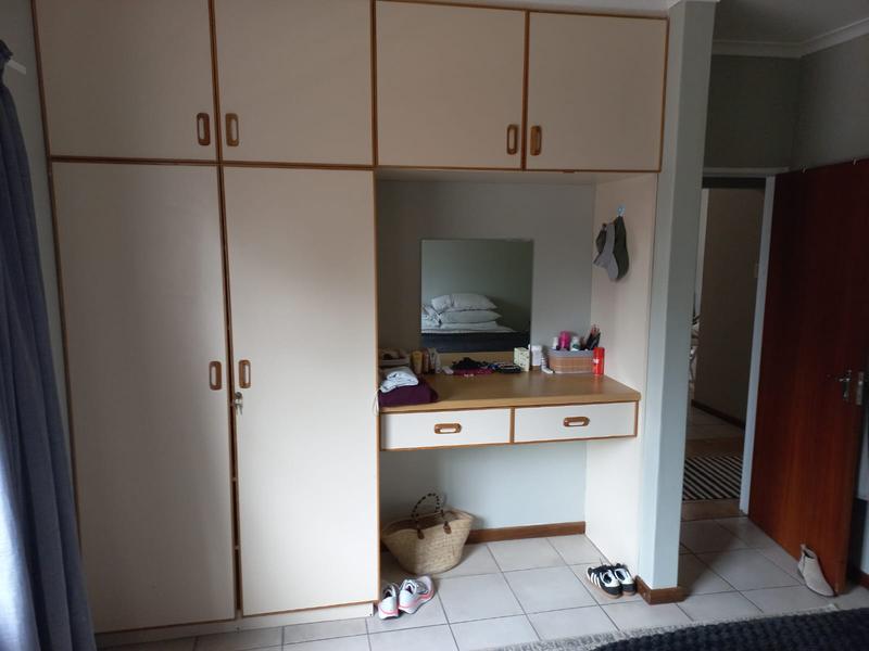 To Let 2 Bedroom Property for Rent in Grahamstown Eastern Cape
